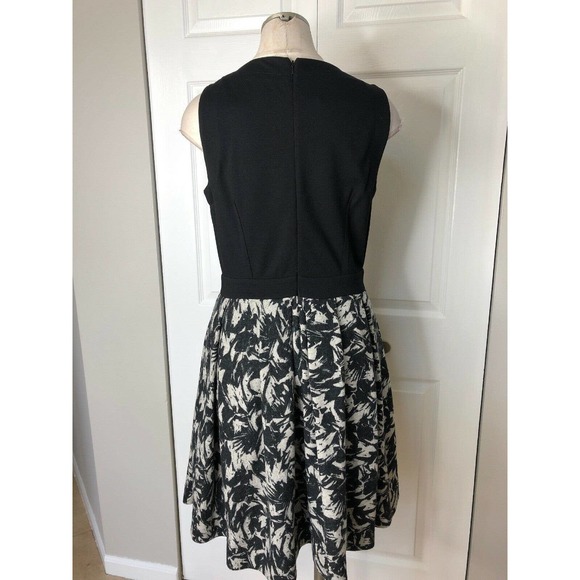 B And K Buchanan Kang Printed Fit Flare Dress 6 - Picture 10 of 12